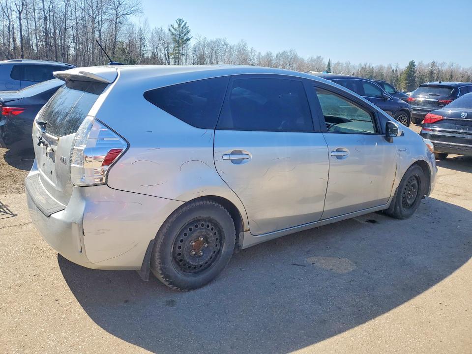 Продажа на аукционе авто 2012 Toyota Prius V, vin: JTDZN3EU1C3017043, номер лота: 49155386
