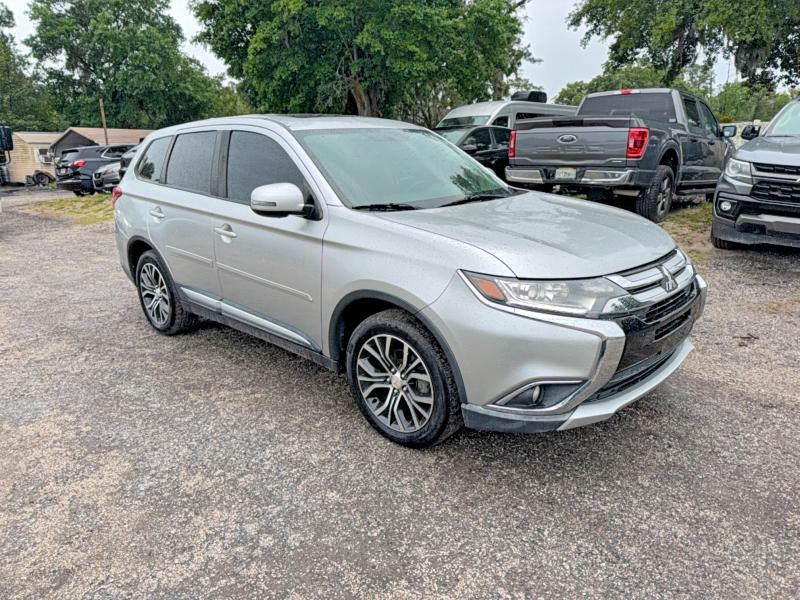 Aukcja sprzedaży 2018 Mitsubishi Outlander, vin: JA4AD3A34JZ001551, numer aukcji: 49270016