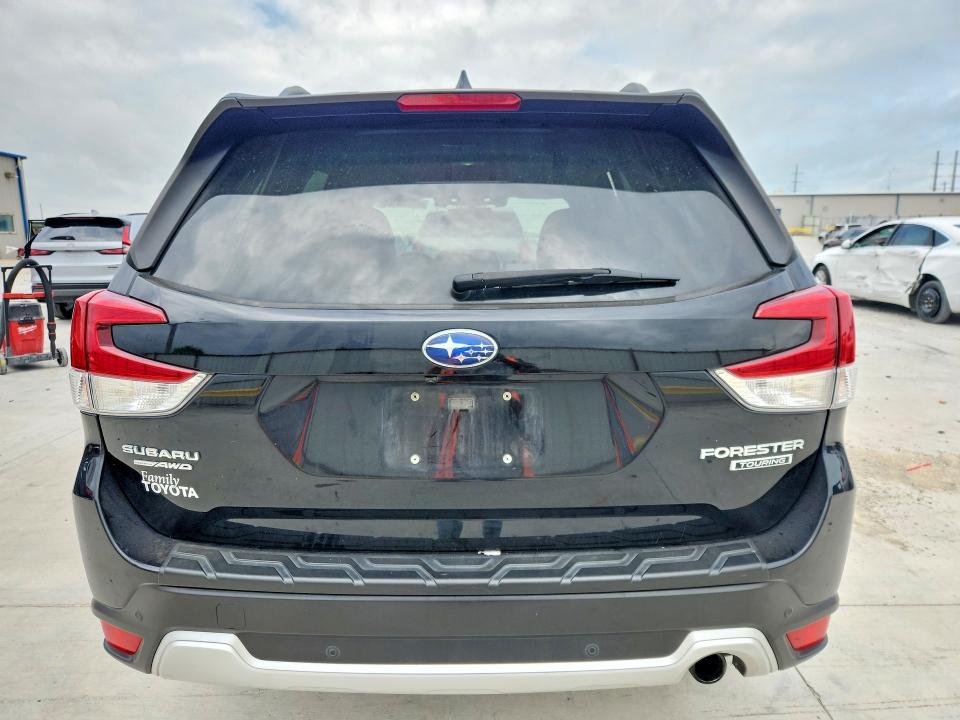 Продажа на аукционе авто 2019 Subaru Forester, vin: JF2SKAWC2KH576995, номер лота: 49923106