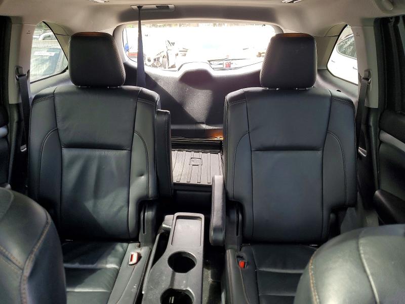 Продажа на аукционе авто 2019 Toyota Highlander, vin: 5TDJZRFH9KS620437, номер лота: 49014126