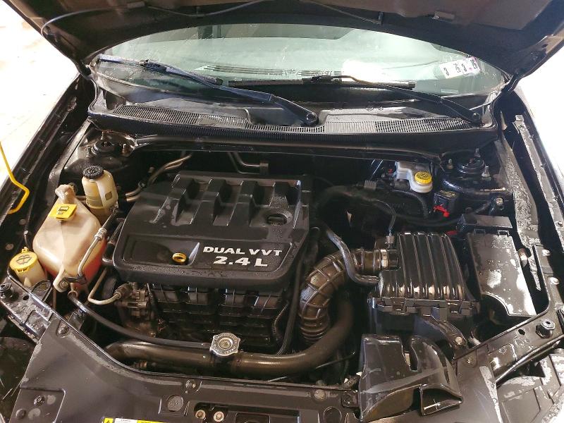 Auction sale of the 2011 Chrysler 200, vin: 1C3BC1FB9BN585962, lot number: 49960216