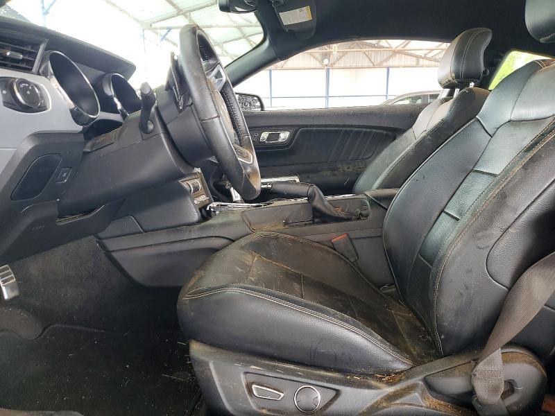 51605386 :رقم المزاد ، 1FA6P8CFXF5331903 vin ، 2015 Ford Mustang مزاد بيع