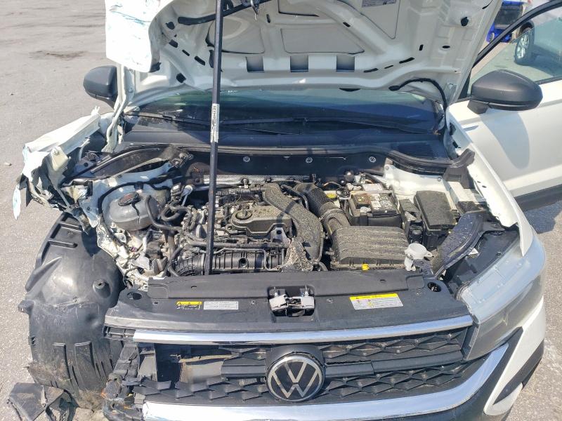2024 Volkswagen Taos მანქანა იყიდება აუქციონზე, vin: 3VV8X7B23RM018767, აუქციონის ნომერი: 49648346