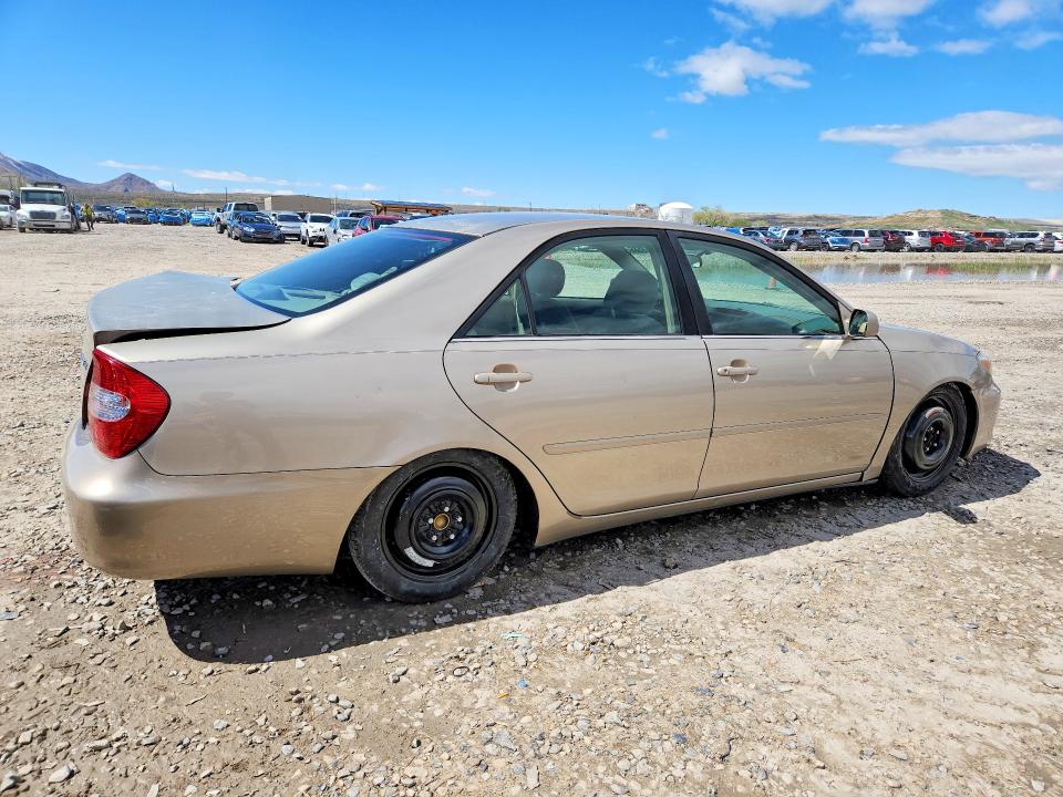 2002 Toyota Camry მანქანა იყიდება აუქციონზე, vin: 4T1BE32K32U514118, აუქციონის ნომერი: 48753586
