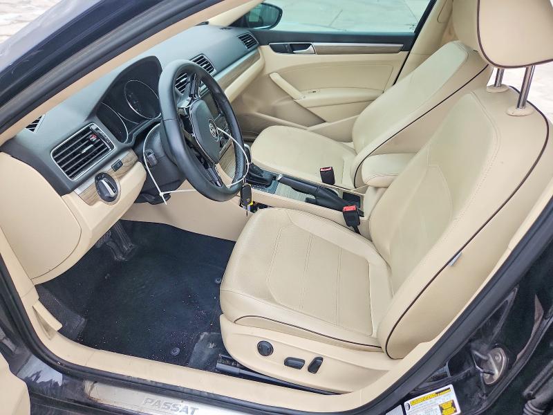Aukcja sprzedaży 2017 Volkswagen Passat, vin: 1VWGT7A3XHC013272, numer aukcji: 49909366