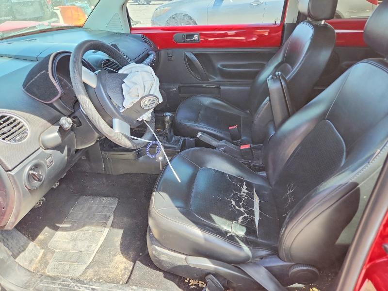 49113126 :رقم المزاد ، 3VWPW31C58M526444 vin ، 2008 Volkswagen New Beetle مزاد بيع