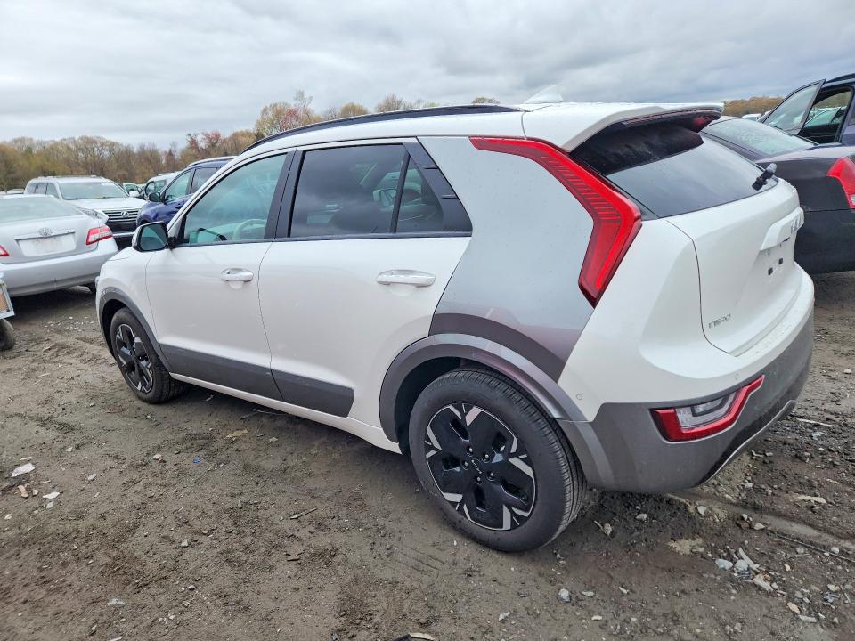 51876606 :رقم المزاد ، KNDCT3L1XS5143697 vin ، 2025 Kia Niro مزاد بيع