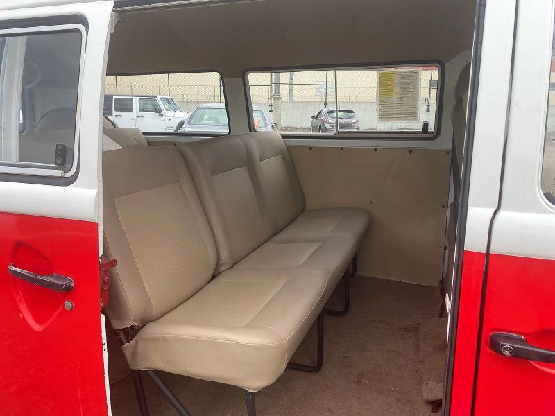 1998 Volkswagen Kombi მანქანა იყიდება აუქციონზე, vin: 9BWZZZ237WP010719, აუქციონის ნომერი: 48742586