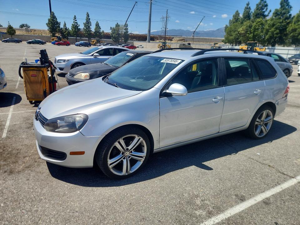 50978596 :رقم المزاد ، 3VWPP7AJ5EM601934 vin ، 2014 Volkswagen Jetta مزاد بيع