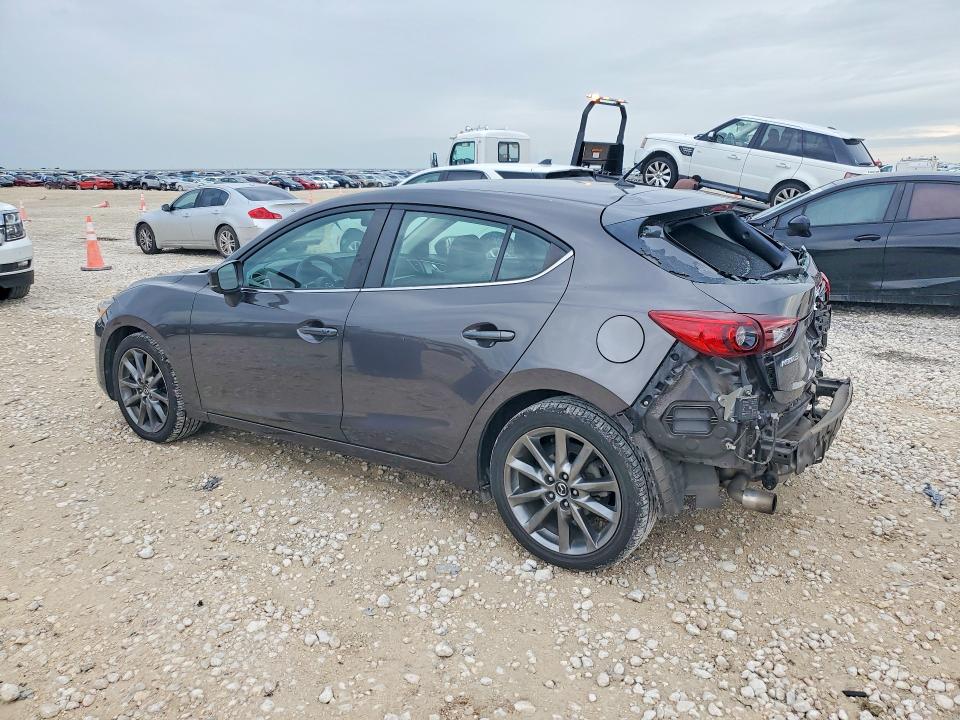 Aukcja sprzedaży 2018 Mazda 3, vin: 3MZBN1L38JM270031, numer aukcji: 49737656