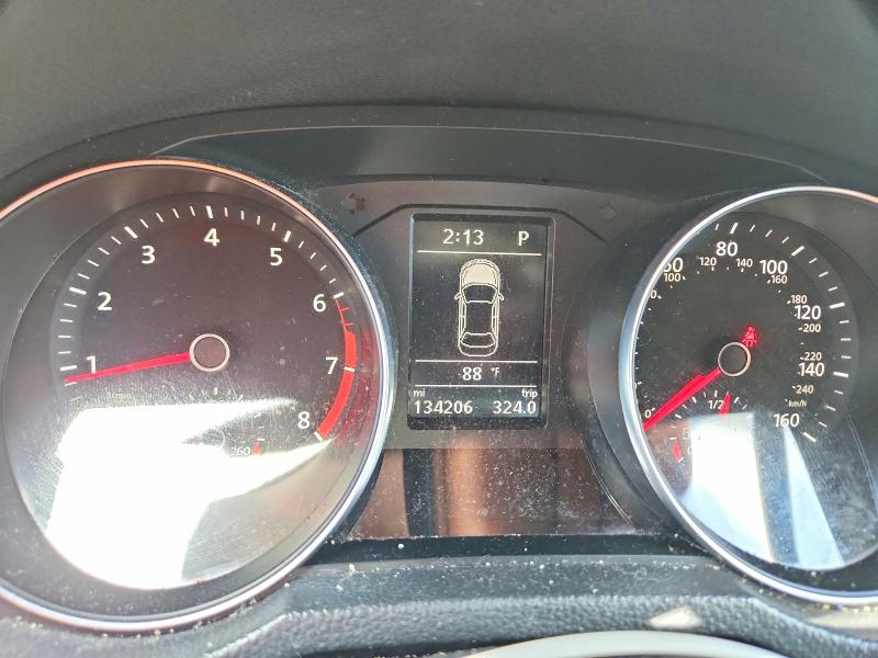 49979576 :رقم المزاد ، 1VWDT7A36HC060950 vin ، 2017 Volkswagen Passat مزاد بيع