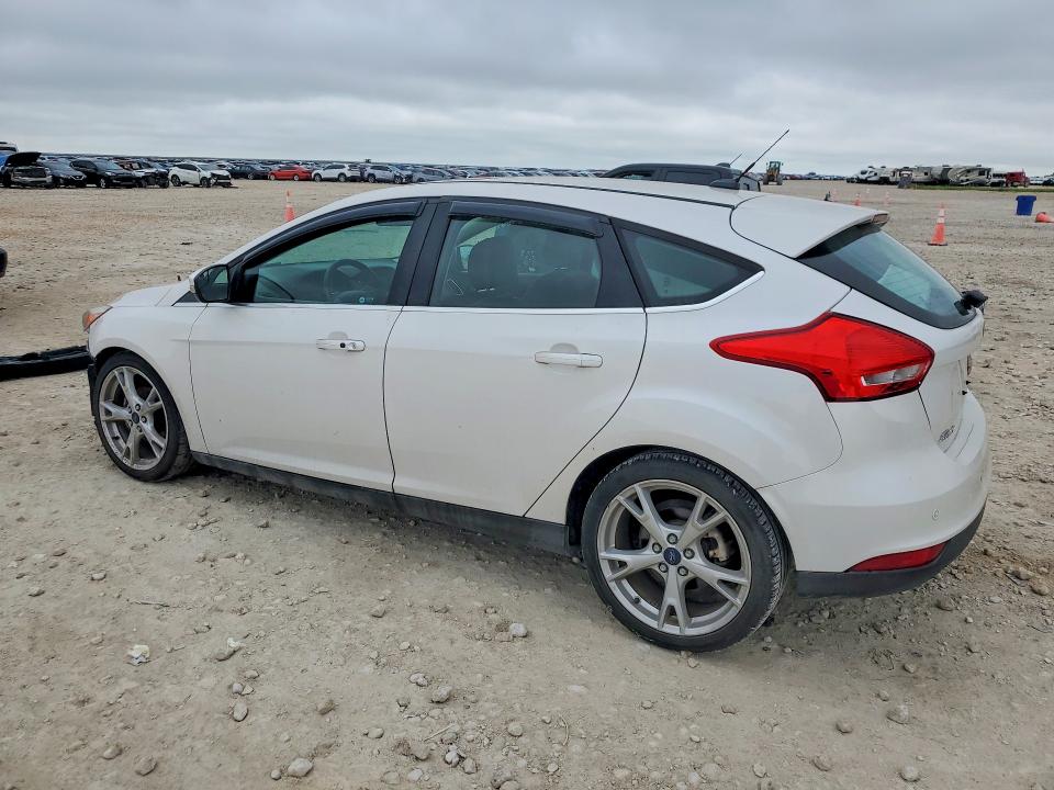Продаж на аукціоні авто 2015 Ford Focus, vin: 1FADP3N2XFL323445, номер лоту: 51365526