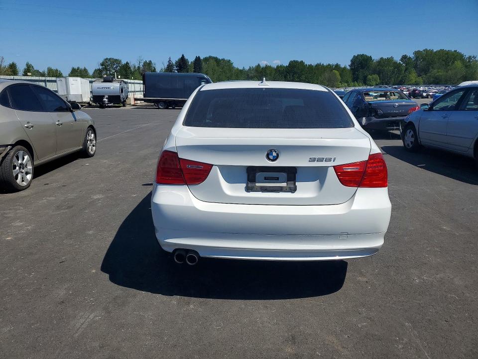 Продажа на аукционе авто 2011 Bmw 328, vin: WBAPK7C53BF196702, номер лота: 52033996