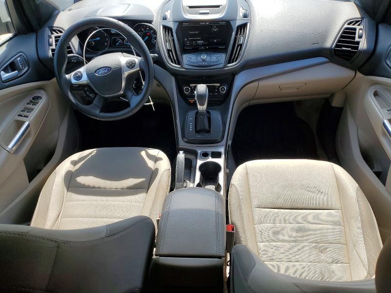 2015 Ford Escape S Fwd მანქანა იყიდება აუქციონზე, vin: 1FMCU9G9XFUC82218, აუქციონის ნომერი: 49649786