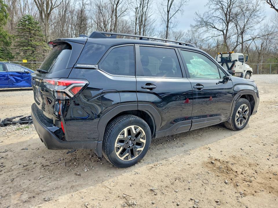 Продажа на аукционе авто 2025 Subaru Forester, vin: JF2SLDDC0SH461295, номер лота: 49298066