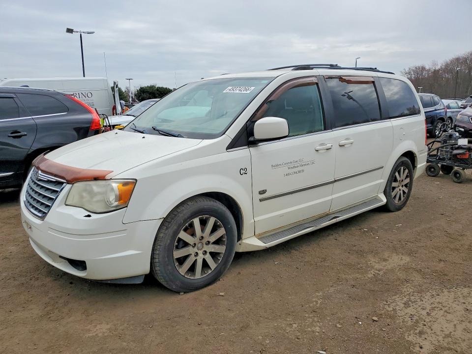 49374266 :رقم المزاد ، 2A8HR54149R652737 vin ، 2009 Chrysler Town And Country مزاد بيع