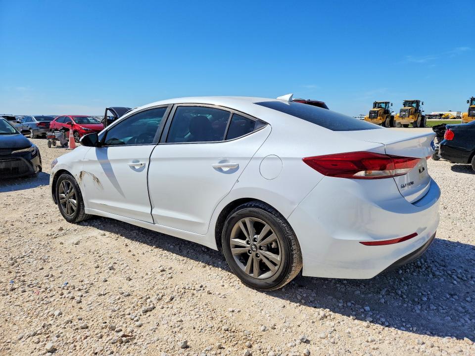 49079906 :رقم المزاد ، 5NPD84LF0JH219434 vin ، 2018 Hyundai Elantra مزاد بيع