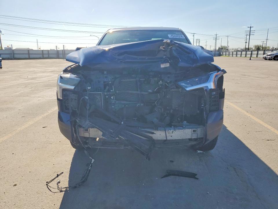 Продаж на аукціоні авто 2022 Toyota Tundra, vin: 5TFLA5DB0NX025305, номер лоту: 49440356
