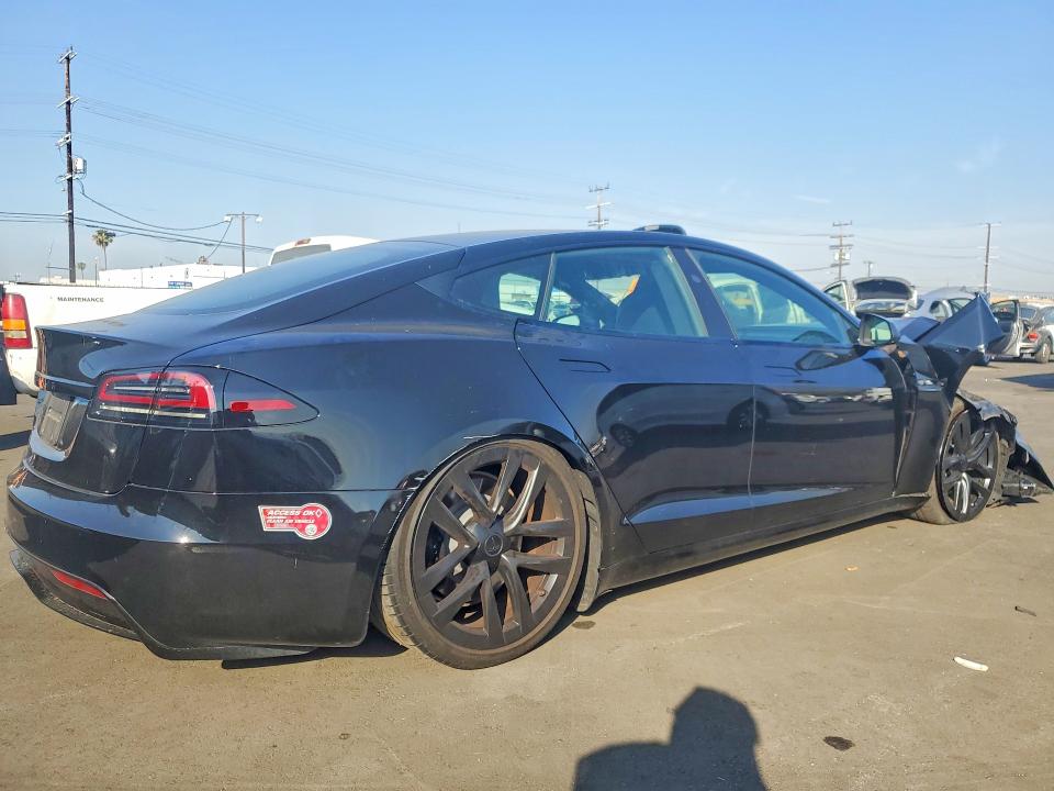 49281846 :رقم المزاد ، 5YJSA1E51PF528660 vin ، 2023 Tesla Model S مزاد بيع