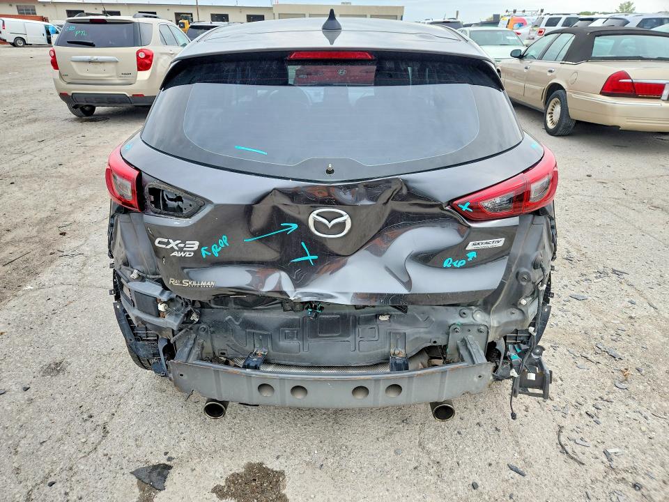 Продаж на аукціоні авто 2018 Mazda Cx-3, vin: JM1DKFC70J1324715, номер лоту: 50777076