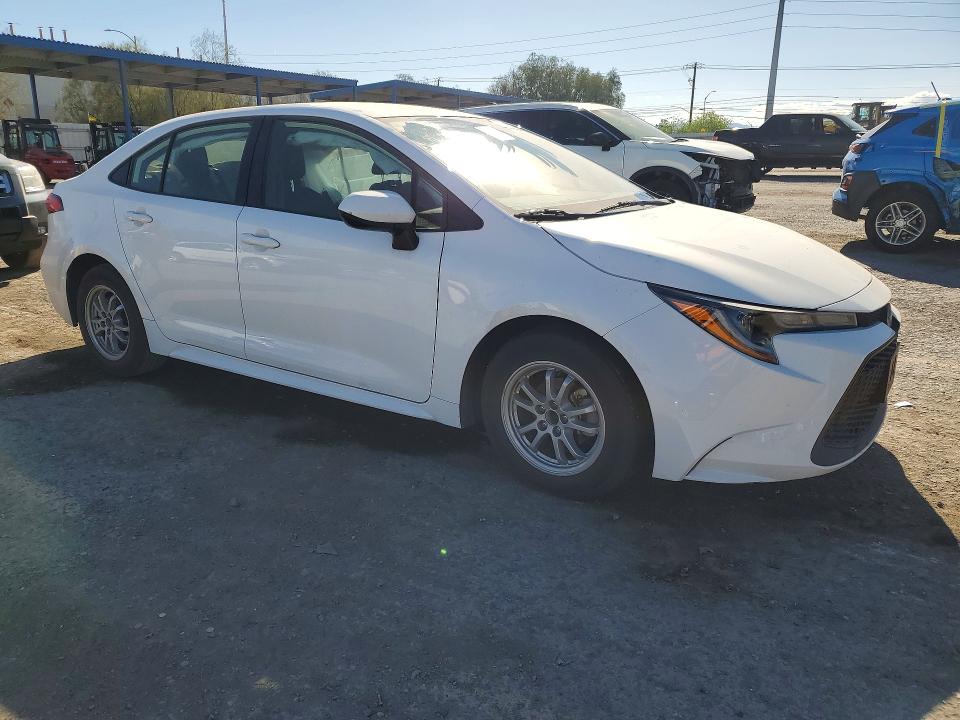 Продажа на аукционе авто 2022 Toyota Corolla Hybrid, vin: JTDEAMDE2N3014097, номер лота: 47744926