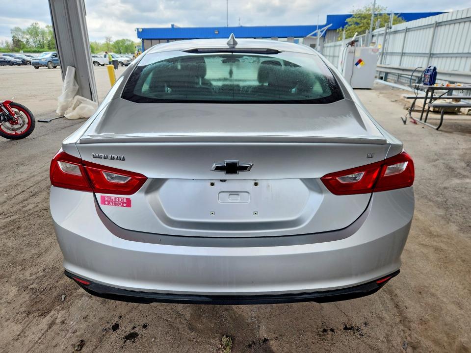 50659826 :رقم المزاد ، 1G1ZD5ST0JF197324 vin ، 2018 Chevrolet Malibu مزاد بيع