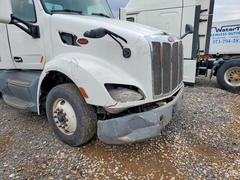 Продажа на аукционе авто 2016 Peterbilt 579, vin: 1XPBA48X1GD361690, номер лота: 50601556