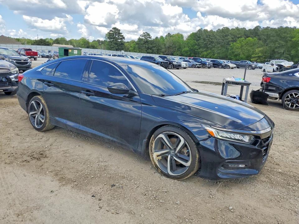 2019 Honda Accord მანქანა იყიდება აუქციონზე, vin: 1HGCV1F3XKA103334, აუქციონის ნომერი: 48574406