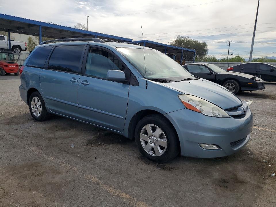 Продажа на аукционе авто 2008 Toyota Sienna, vin: 5TDZK22C88S107620, номер лота: 48944426