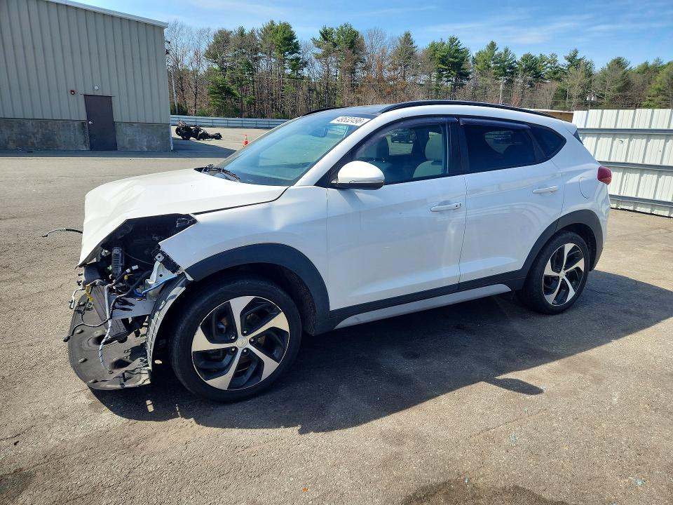 49532496 :رقم المزاد ، KM8J3CA27JU755665 vin ، 2018 Hyundai Tucson مزاد بيع