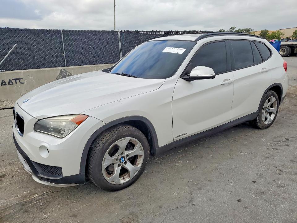 Продаж на аукціоні авто 2015 Bmw X1, vin: WBAVM1C50FV317762, номер лоту: 51439066