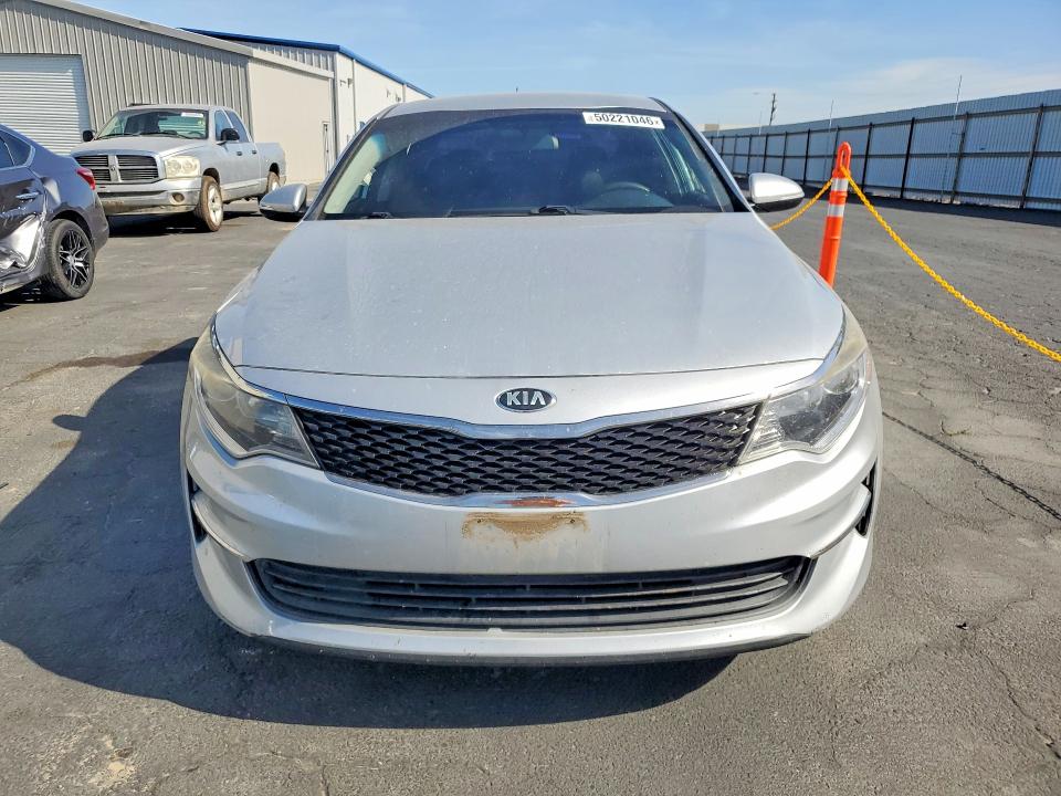 2017 Kia Optima მანქანა იყიდება აუქციონზე, vin: 5XXGT4L34HG159374, აუქციონის ნომერი: 50221046