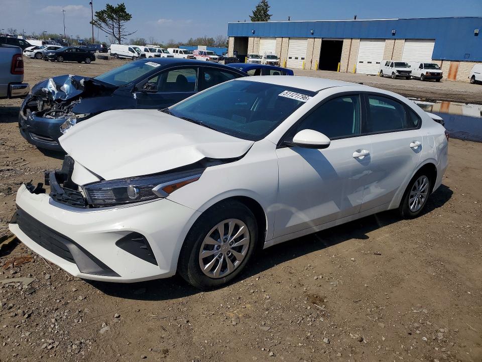 2023 Kia Forte მანქანა იყიდება აუქციონზე, vin: 3KPF24AD3PE607024, აუქციონის ნომერი: 51121796