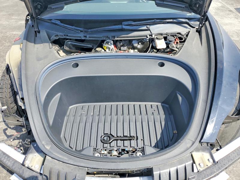 49926086 :رقم المزاد ، 5YJ3E1EA8NF185669 vin ، 2022 Tesla Model 3 مزاد بيع