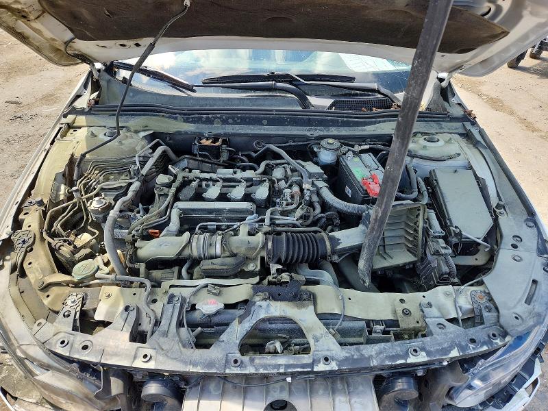 51405036 :رقم المزاد ، 1HGCV1F56JA042175 vin ، 2018 Honda Accord مزاد بيع