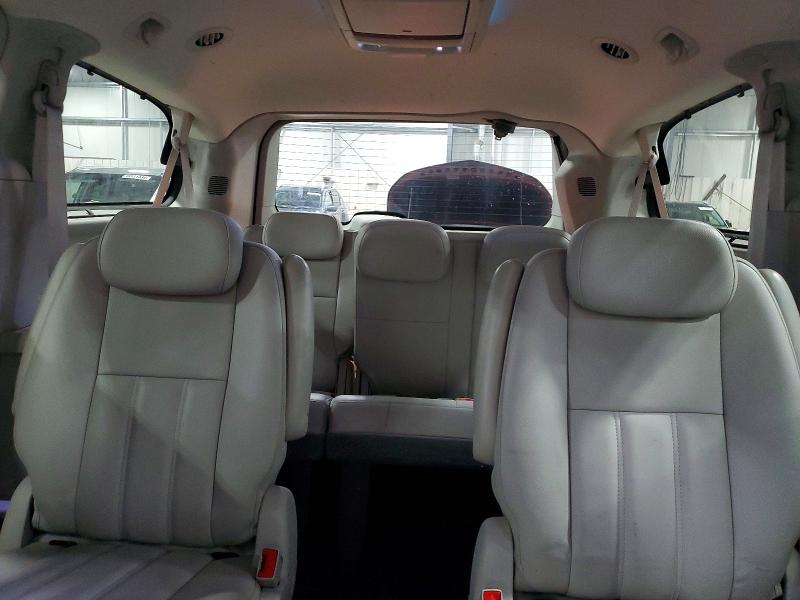 46515116 :رقم المزاد ، 2A4RR5DX6AR153551 vin ، 2010 Chrysler Town & Country مزاد بيع