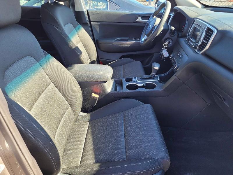 Продаж на аукціоні авто 2018 Kia Sportage, vin: KNDPMCAC9J7452812, номер лоту: 50900026