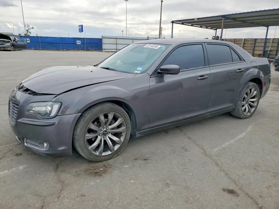 Auction sale of the 2019 Chrysler 300, vin: 2C3CCABG2KH708211, lot number: 49145096