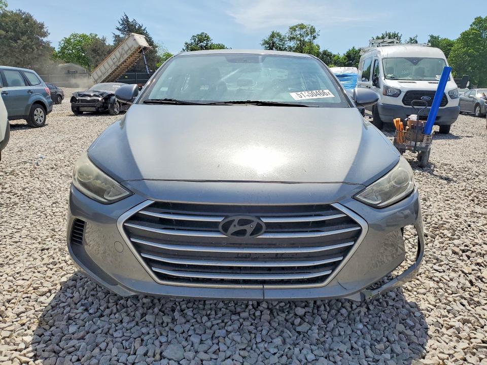 51450466 :رقم المزاد ، KMHD74LF1HU118367 vin ، 2017 Hyundai Elantra مزاد بيع