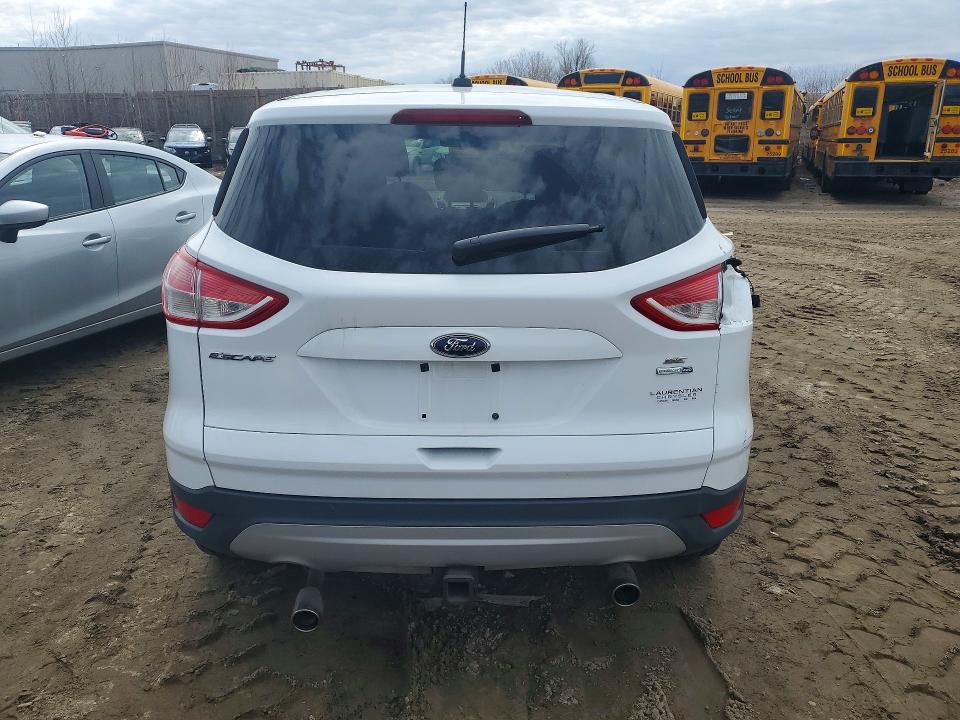 50060296 :رقم المزاد ، 1FMCU9G92DUB58294 vin ، 2013 Ford Escape مزاد بيع