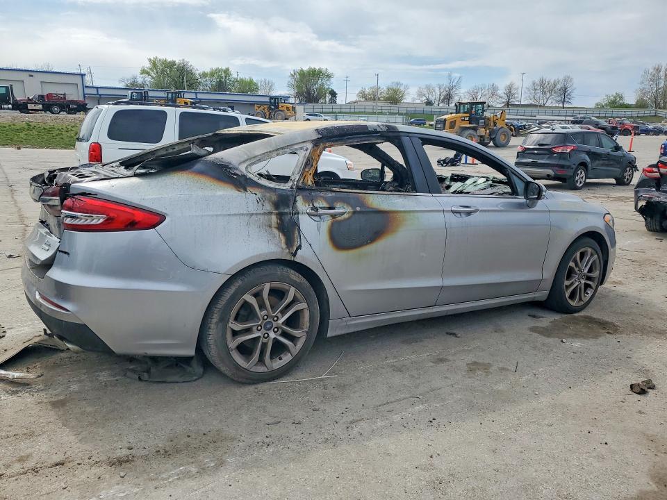 2020 Ford Fusion მანქანა იყიდება აუქციონზე, vin: 3FA6P0CD3LR196627, აუქციონის ნომერი: 48916946