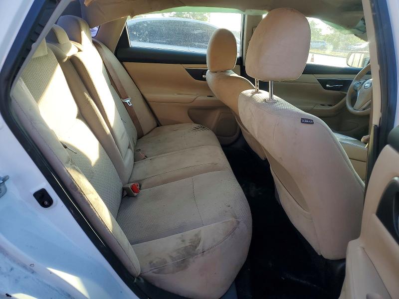2015 Nissan Altima მანქანა იყიდება აუქციონზე, vin: 1N4AL3AP6FC265270, აუქციონის ნომერი: 50961376