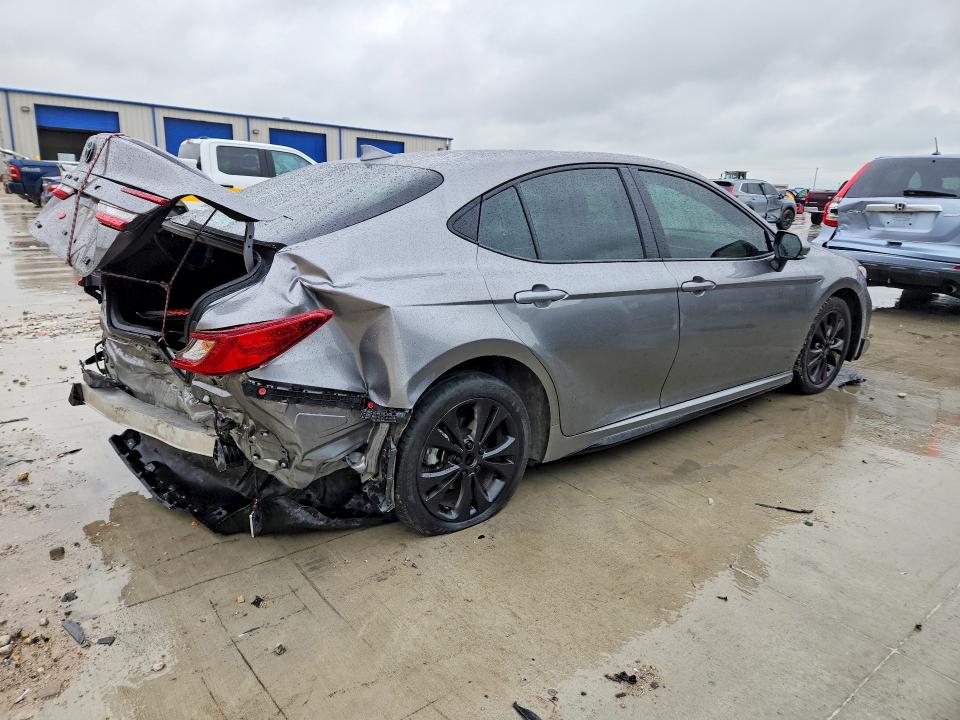 2026 Toyota Camry მანქანა იყიდება აუქციონზე, vin: 4T1DAACK5TU662912, აუქციონის ნომერი: 51543426