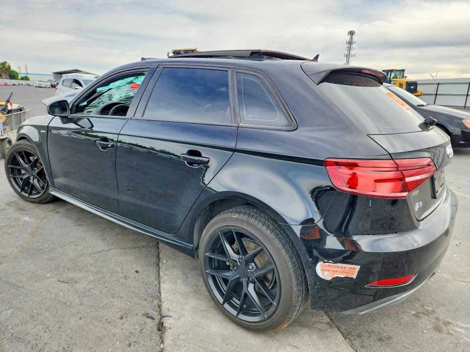 Aukcja sprzedaży 2017 Audi A3, vin: WAUUPBFF4HA047975, numer aukcji: 51210136