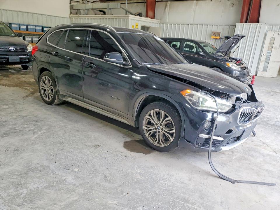 Продаж на аукціоні авто 2017 Bmw X1, vin: WBXHT3Z33H4A55688, номер лоту: 51770106