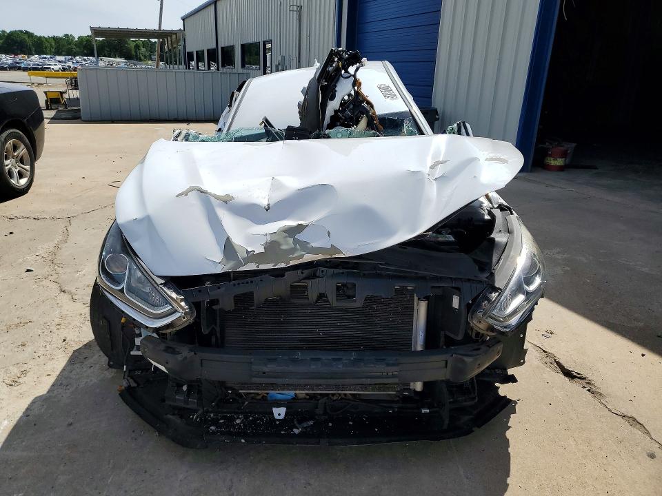 Продажа на аукционе авто 2019 Hyundai Sonata, vin: 5NPE24AF3KH770144, номер лота: 51801216