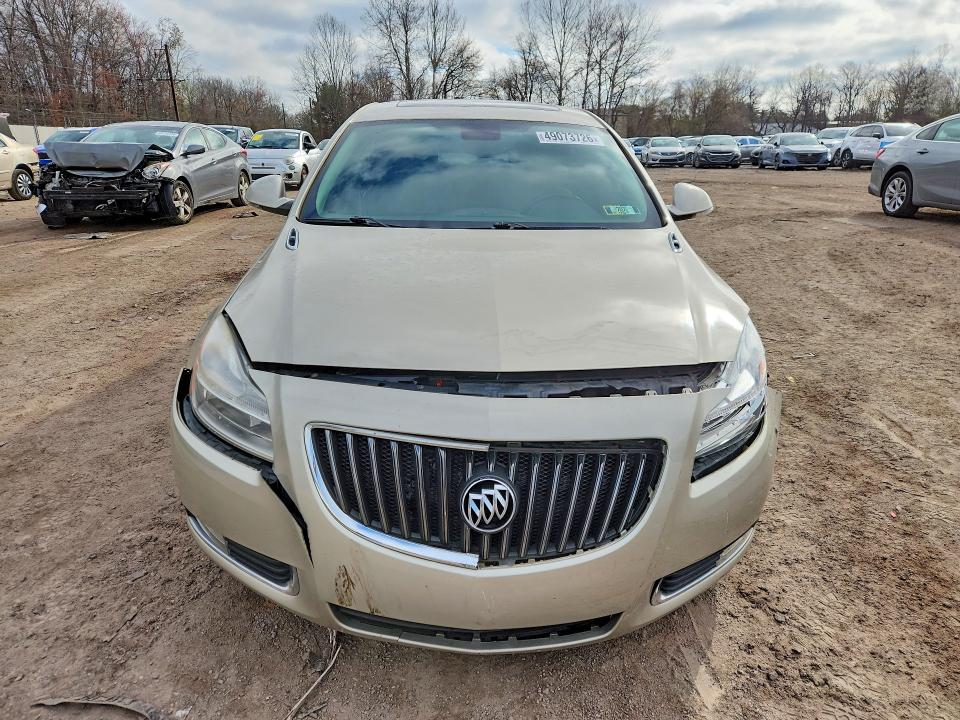 49073726 :رقم المزاد ، 2G4GS5EV1D9216585 vin ، 2013 Buick Regal مزاد بيع