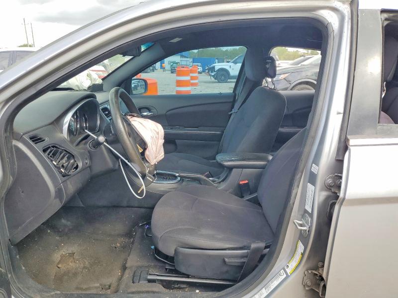 Продаж на аукціоні авто 2013 Chrysler 200, vin: 1C3CCBAB6DN561171, номер лоту: 48524496