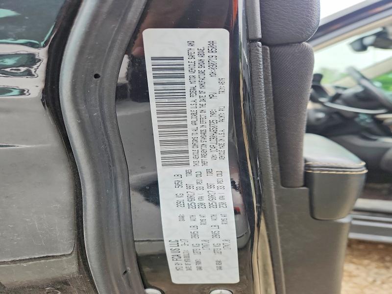 48820456 :رقم المزاد ، 1C4PJLCB0HW650725 vin ، 2017 Jeep Cherokee مزاد بيع