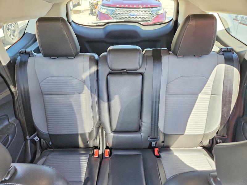48444866 :رقم المزاد ، 1FMCU9GD2JUC59707 vin ، 2018 Ford Escape مزاد بيع
